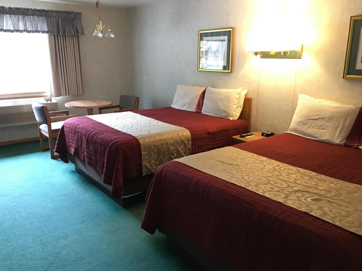 Rustic Manor Hotel Saint Germain Екстериор снимка